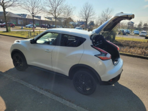 2017 Nissan Juke 1.5 Dci N-Connecta SUV 5dr Diesel Manual Euro 6 (s/s) (110 Ps) in Multicolour — image 6