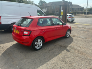 2018 Skoda Fabia 1.0 Se Hatchback 5dr Petrol Manual Euro 6 (s/s) (75 Ps) in Red — image 3