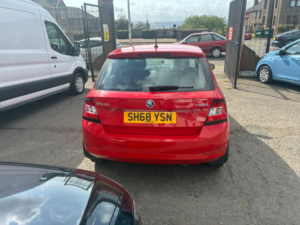 2018 Skoda Fabia 1.0 Se Hatchback 5dr Petrol Manual Euro 6 (s/s) (75 Ps) in Red — image 4