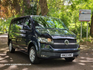 2022 Volkswagen Transporter 2.0 Tdi T30 Highline Kombi DSG Fwd Swb Euro 6 (s/s) 5dr in Blue — image 3