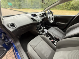 2017 Ford Fiesta 1.3 Zetec in Blue — image 4