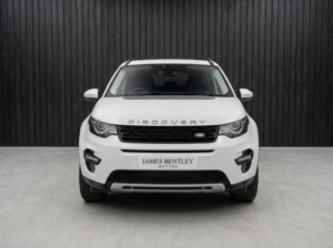 2015 Land Rover Discovery Sport 2.0 Td4 Hse Auto 4WD Euro 6 (s/s) 5dr in White — image 3