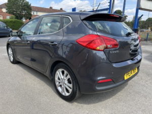 2014 Kia Ceed 1.6 Crdi Ecodynamics 2 in Silver — image 3