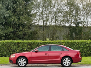2010 Audi A4 1.8 Tfsi Se Euro 4 4dr in Red — image 4