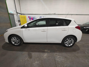 2013 Toyota Auris 1.4 D-4d Sport in White — image 6