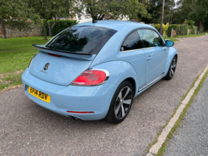2014 Volkswagen Beetle Gt 2.0 Turbo Automatic in Blue — image 3