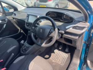 2012 Peugeot 208 1.2 Vti Active Euro 5 5dr in Blue — image 3