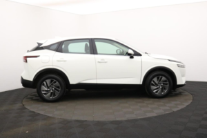 2023 Nissan Qashqai 1.3 Dig-T Mhev Acenta Premium SUV 5dr Petrol Hybrid Manual Euro 6 (s/s) (140 Ps) in White — image 2