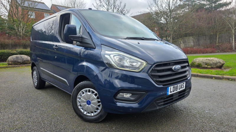 2018 Ford Transit Custom 2.0 320 Ecoblue Trend L1 H1 Euro 6 5dr in Blue — image 1