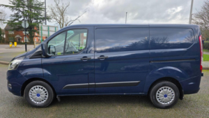 2018 Ford Transit Custom 2.0 320 Ecoblue Trend L1 H1 Euro 6 5dr in Blue — image 4