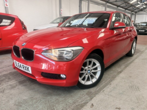 2014 BMW 1 Series 2.0 116d Se 5-Door in Red — image 2