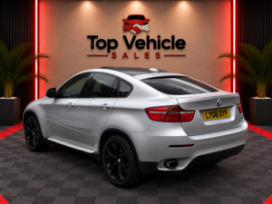 2008 BMW X6 3.0 X6 Xdrive35d in Silver — image 5