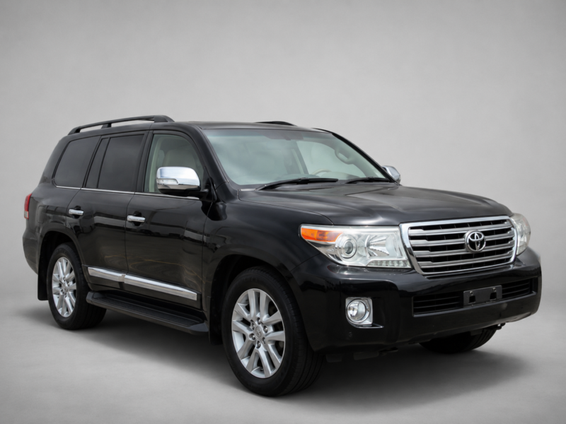 2015 Toyota Land Cruiser Zx Bruno X 4.6 V8 Petrol 8 Seater J200 in Black — image 1