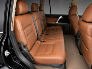 2015 Toyota Land Cruiser Zx Bruno X 4.6 V8 Petrol 8 Seater J200 in Black — image 5