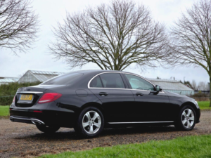 2016 Mercedes-Benz E Class 2.0 E220d Se G-Tronic+ Euro 6 (s/s) 4dr in Black — image 3