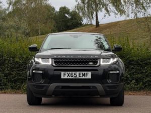2016 Land Rover Range Rover Evoque 2.0 Td4 Se Tech Auto 4WD Euro 6 (s/s) 5dr in Black — image 4