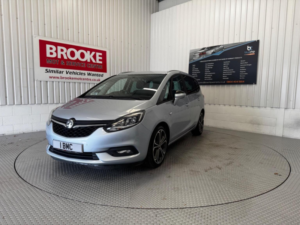 2017 Vauxhall Zafira Tourer 1.4i Turbo Sri Nav Euro 6 5dr in Silver — image 6