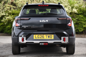 2026 Kia Stonic 1.0 T-Gdi Pure SUV 5dr Petrol Dct Euro 6 (s/s) (98 Bhp) in Black — image 6