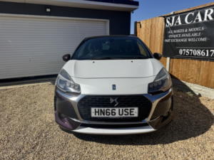 2016 Ds Automobiles Ds 3 1.2 Puretech Givenchy Le Makeup in White — image 2