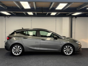2017 Vauxhall Astra 1.6 Cdti Ecoflex Tech Line Euro 6 (s/s) 5dr — image 4