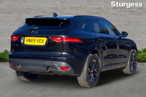 2019 Jaguar F-Pace 2.0 D240 Chequered Flag Auto AWD Euro 6 (s/s) 5dr in Black — image 6
