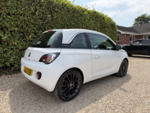2013 Vauxhall Adam 1.2 16v Glam in White — image 6