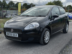 2009 Fiat Grande Punto 1.4 Grande Punto Active 1.4 8v 3dr in Black — image 3