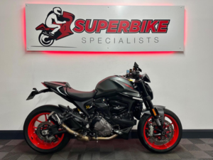 2022 Ducati Monster 937 937 Plus Euro 5 in Grey — image 2