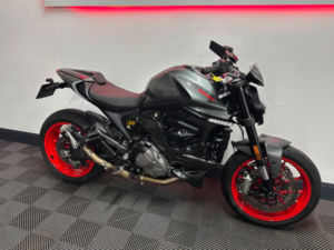 2022 Ducati Monster 937 937 Plus Euro 5 in Grey — image 6