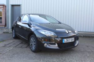 2013 Renault Megane 1.5 Dci Knight Edition in Black — image 5