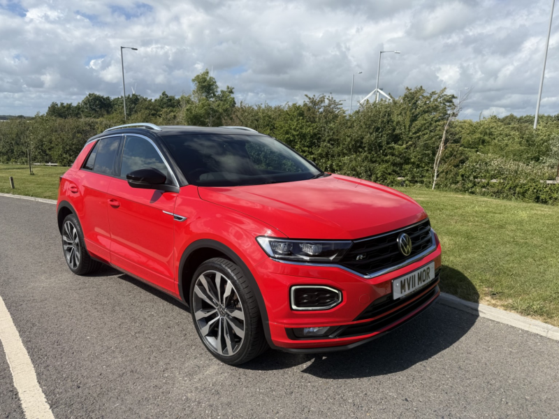 2021 Volkswagen T-Roc 1.5 Tsi Evo R-Line in Red — image 1