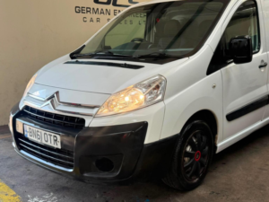2011 Citroen Dispatch 2.0 1200 Vhdi Lx L2 H1 5dr in White — image 3