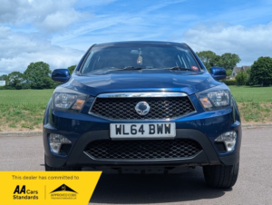 2014 Ssangyong Korando Ex in Blue — image 2