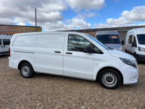 2021 Mercedes-Benz Vito 1.7 110 Cdi Progressive in White — image 2