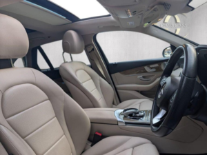 2018 Mercedes-Benz Glc 2.0 Glc250 Sport (premium Plus) G-Tronic 4matic Euro 6 (s/s) 5dr in Grey — image 4