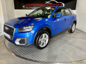 2019 Audi Q2 1.6 Tdi 30 Sport in Blue — image 3