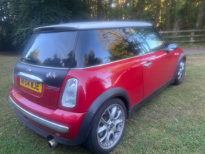 2004 MINI Hatch 1.6 Cooper Hatch in Red — image 6