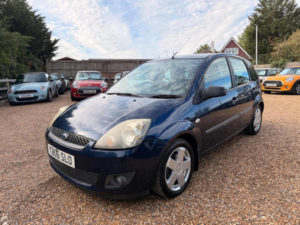 2006 Ford Fiesta 1.4 Zetec Climate 5dr in Blue — image 4