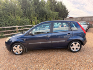2006 Ford Fiesta 1.4 Zetec Climate 5dr in Blue — image 6