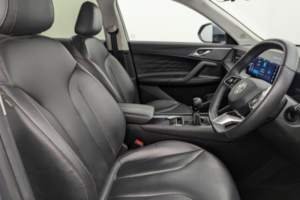 2024 MG MG Hs 1.5 T-Gdi Trophy SUV 5dr Petrol Manual Euro 6 (s/s) (169 Ps) in Grey — image 3