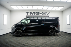 2019 Ford Transit Custom 2.0 300 Ransit Custim Rs Sport Limited Panel Van 5dr Diesel Manual L2 H1 Euro 6 (s/s) (130 Ps) in Black — image 3