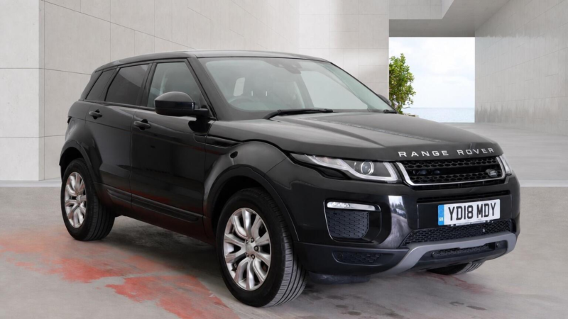 2018 Land Rover Range Rover Evoque 2.0 Td4 Se Tech Auto 4WD Euro 6 (s/s) 5dr in Black — image 1