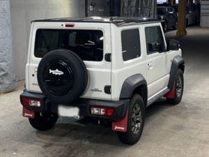 2019 Suzuki Jimny Sz5 Jc 1.5l Automatic in White — image 2