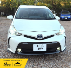2016 Toyota Prius+ 1.8l Hybrid - 7 Seater-Ulez/caz Pass-Free 24months Gold Warranty & 12months Aa Breakdown Cover in White — image 2