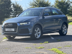 2017 Audi Q3 2.0t Fsi Quattro Sport 5dr Auto, Petrol, Blue + 1 Owner in Blue — image 2
