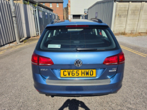 2015 Volkswagen Golf 1.6 Tdi Bluemotion Tech Se Euro 6 (s/s) 5dr in Blue — image 5