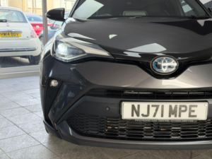 2021 Toyota C-Hr 2.0 Vvt-H Excel CVT Euro 6 (s/s) 5dr in Grey — image 5