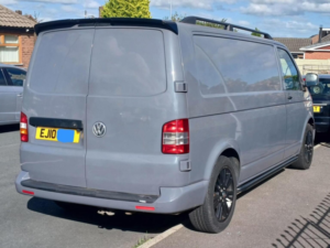 2010 Volkswagen Transporter in Grey — image 4