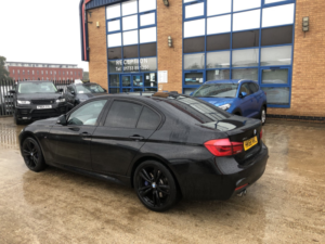 2016 BMW 3 Series 2.0 320d Xdrive M Sport Saloon in Black — image 4