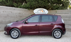 2014 Renault Scenic 1.5 Dynamique Tomtom Dci 110 Stop & Start in Red — image 2